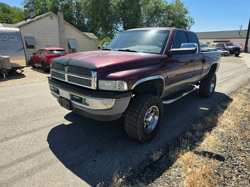 dodge ram pickup 2000 1B7KF236XYJ104391 image dodge ram pickup 2000 1B7KF236XYJ104391 image